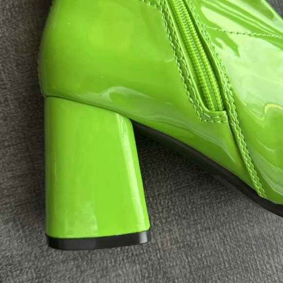 Lime Green Ellie Patent Leather Knee-High Boots - Size 7 - Picture 3 of 4